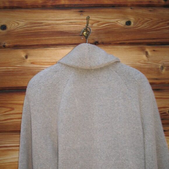 St. John Beige Wool Blend Textured Knit Cardigan Jacket - Picture 6 of 8